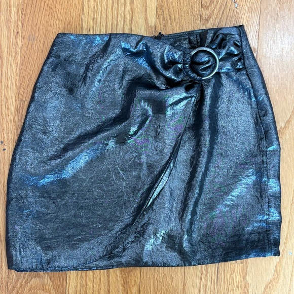 House of Harlow 1960 Dresses & Skirts - House of Harlow 1960 Iridescent Black Mini Skirt